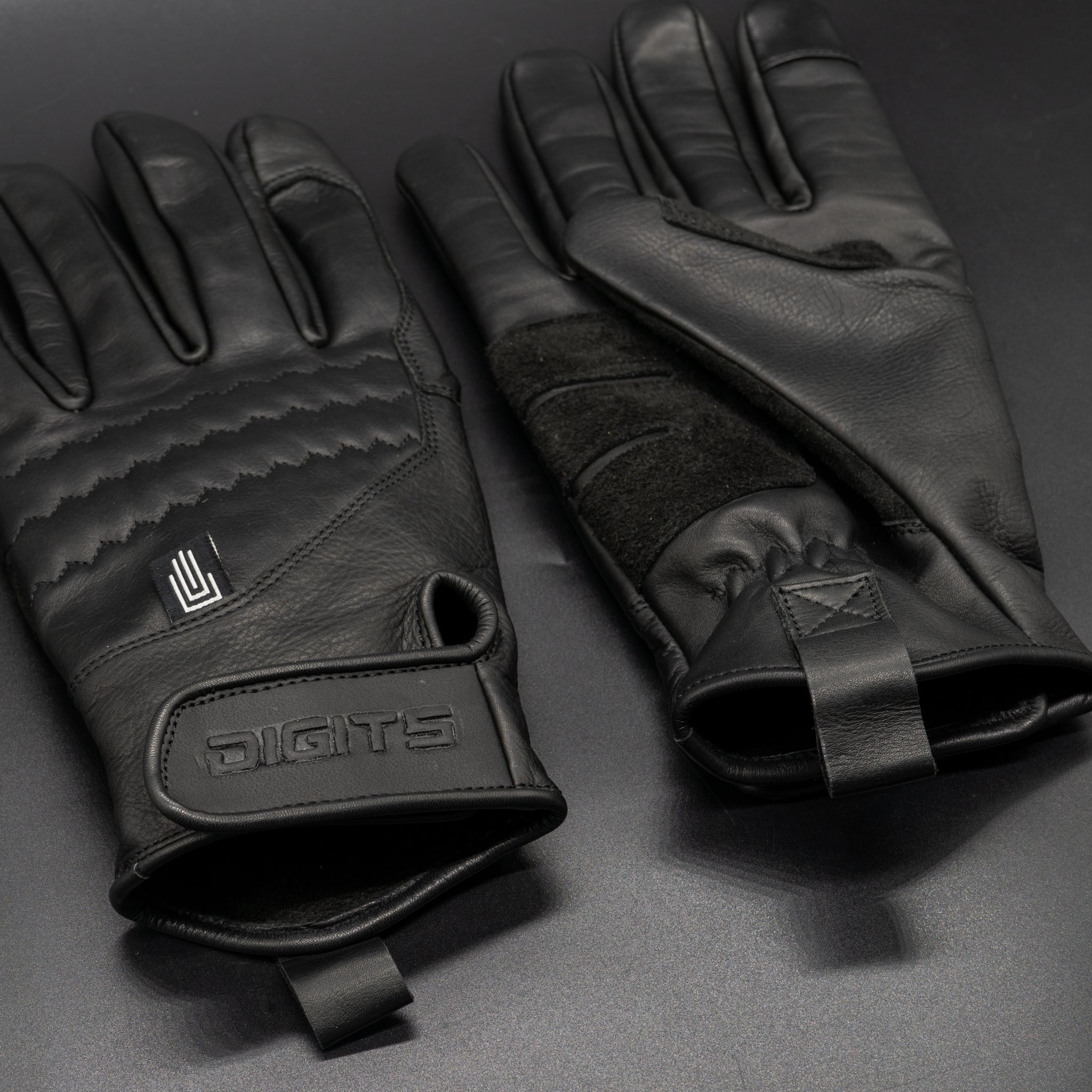 NON-Insulated Black