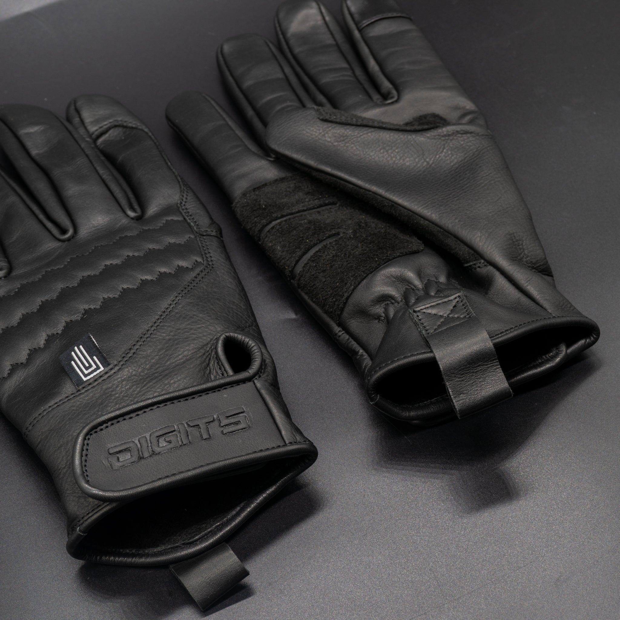 NON-Insulated Black