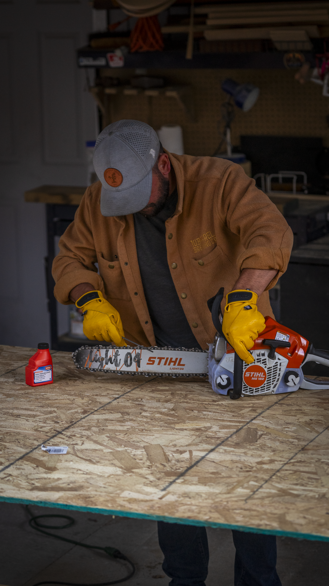 Best Winter Work Gloves for Construction, Ranch Work & Outdoor Jobs