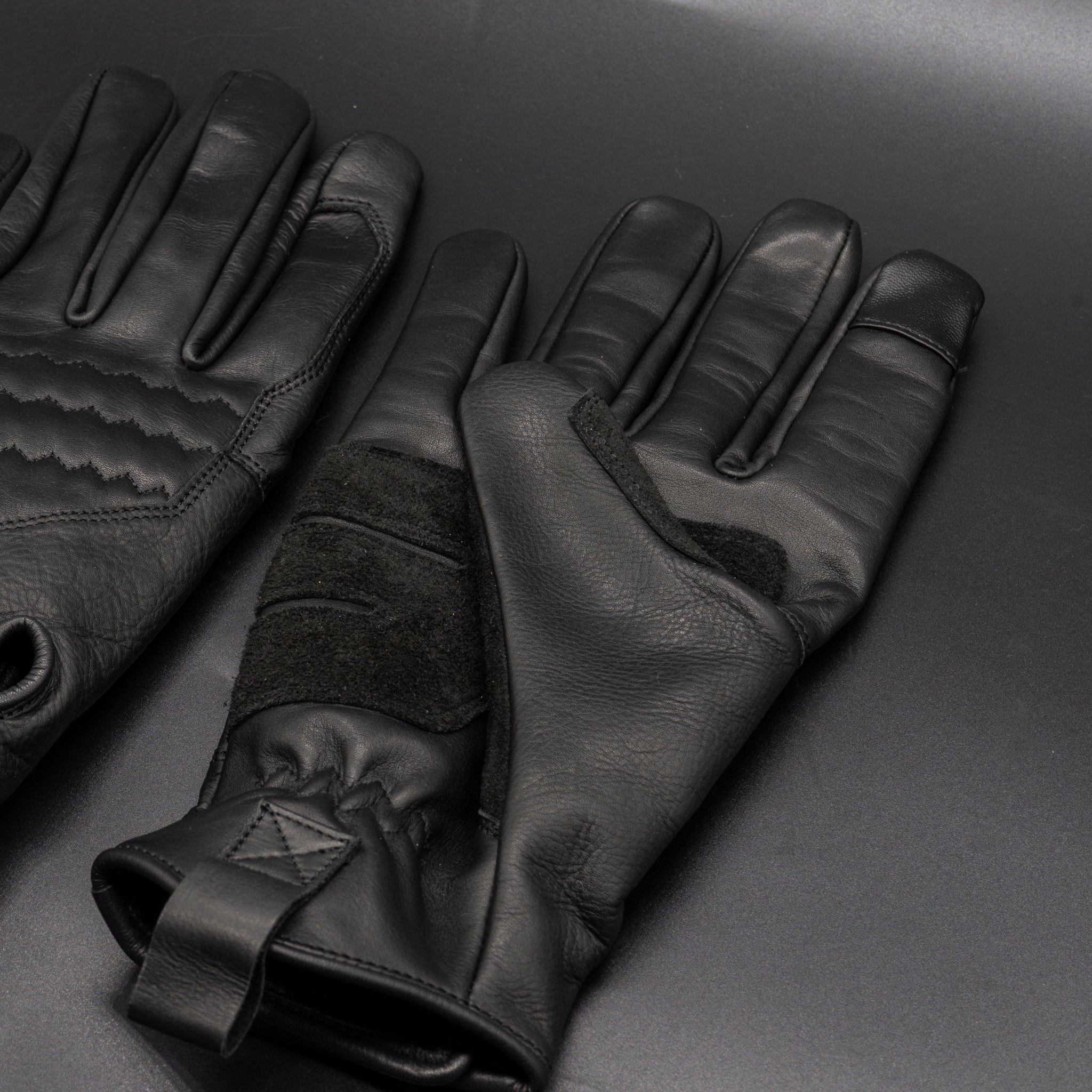 NON-Insulated Black